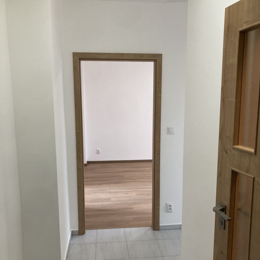 úprava trámů krovu pro pohledovou část vinteriéru