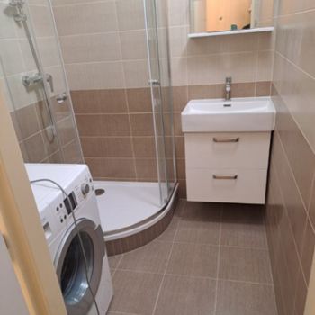 úprava trámů krovu pro pohledovou část vinteriéru