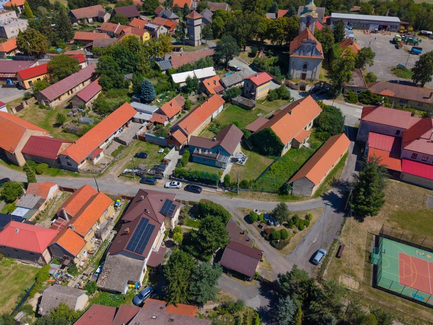 Obrázek editujete kliknutím