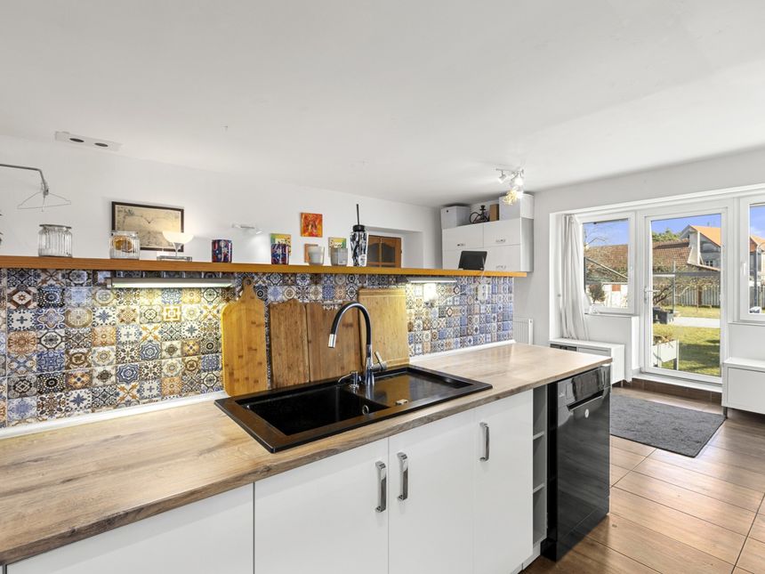 Obrázek editujete kliknutím