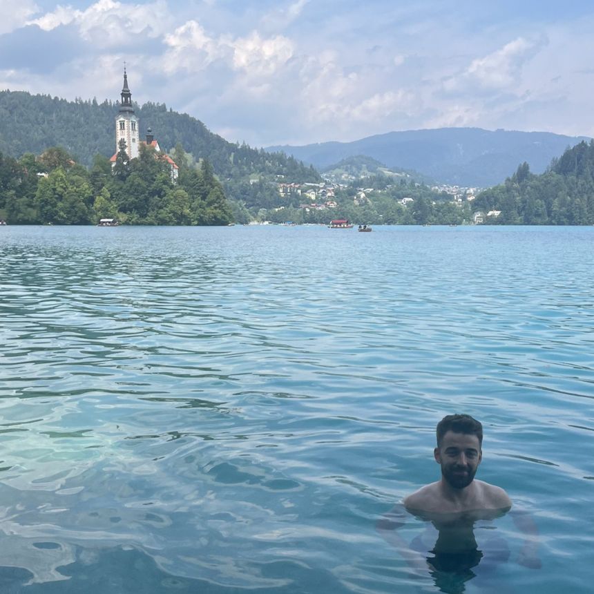 Obrázek editujete kliknutím